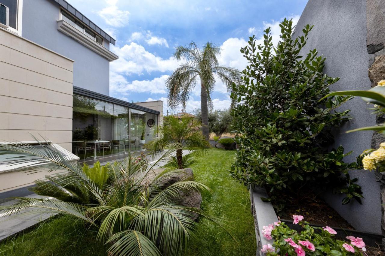 Zaffiro Lavico Rooms Etna Nature Sea Acireale Zewnętrze zdjęcie